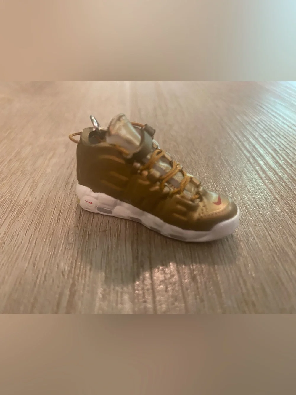Mini Nike Air More Uptempo Supreme Gold Keychain